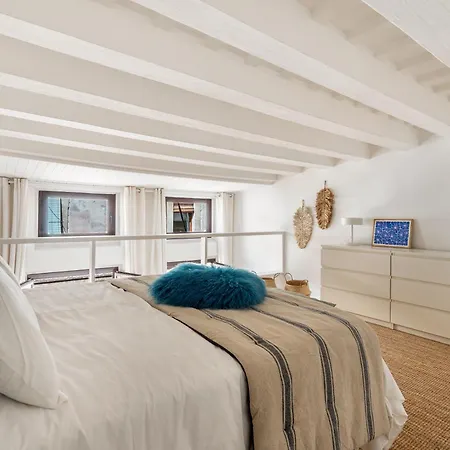 Apartment Stylish Duplex In Historic Born *